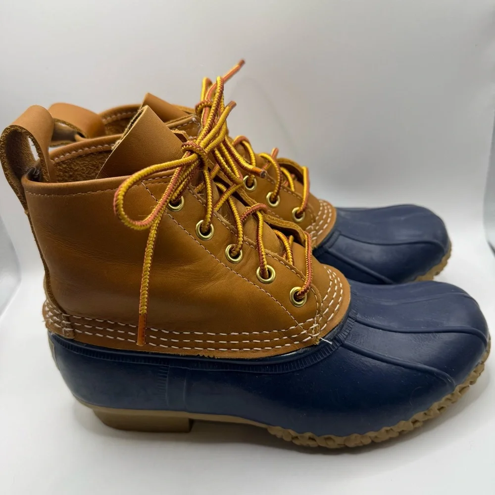 LL Bean Boots Women’s Size 5W (A W) Like New Condition Unlined Navy Foot‎ Rain